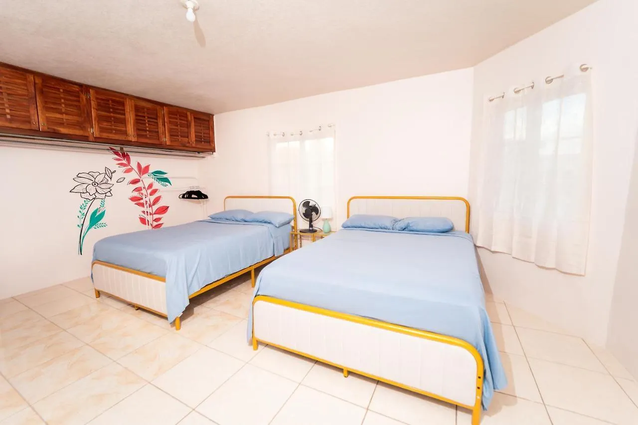 Belle Air Seaview Apartment Runaway Bay